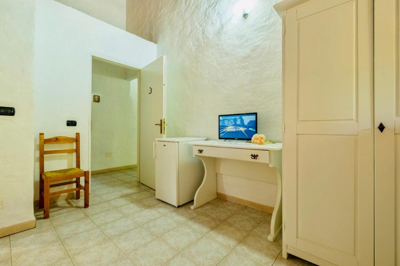 Agriturismo Il Paradiso 이글레시아스 외부 사진
