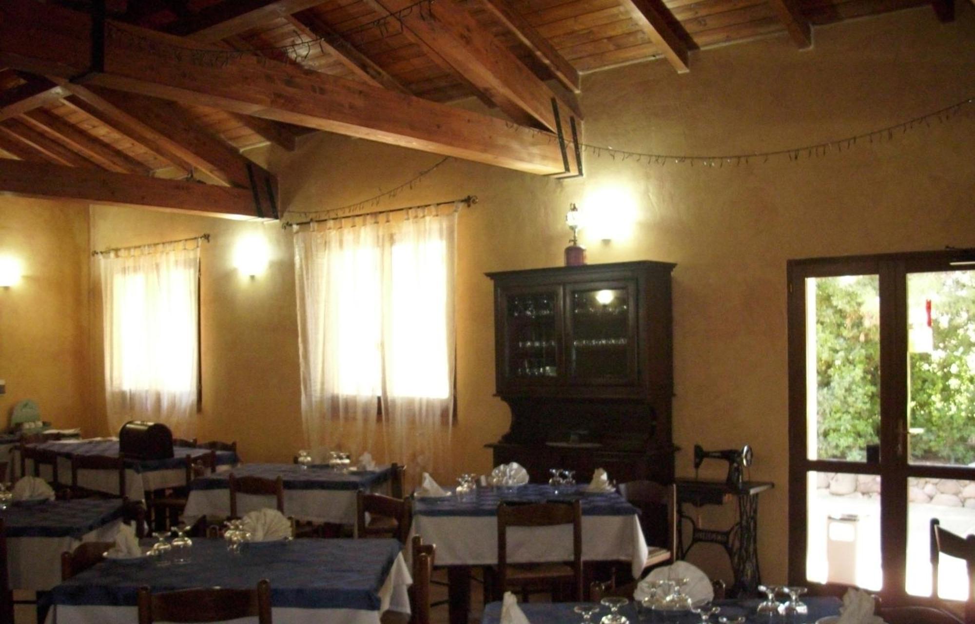 Agriturismo Il Paradiso 이글레시아스 외부 사진
